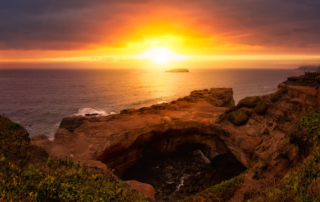 A photo of a sunset in Newport, Oregon.