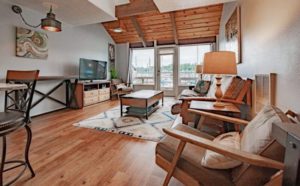 A guestroom at a Newport resort near Oregon Coast wineries.